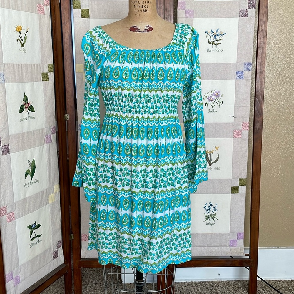 Angela Moore, green, contrasting geometric design, off shoulder, bell sleeves